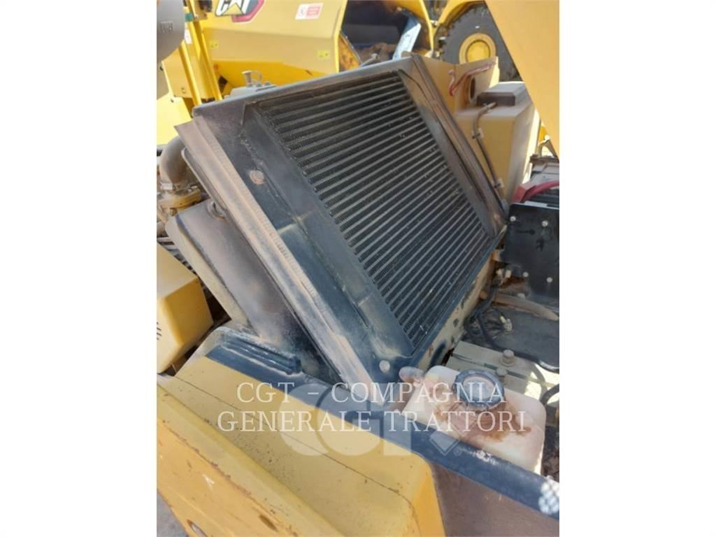 CAT CB334EXW Tandemové válce