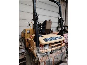 CAT CB34 Tandemové válce