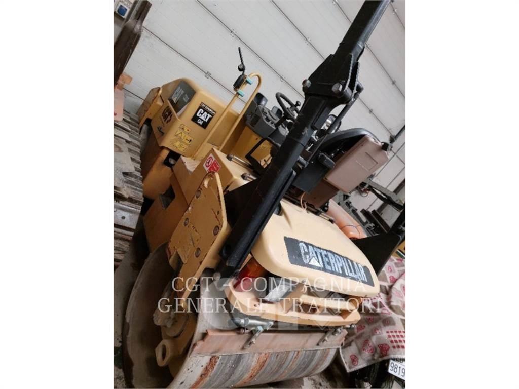 CAT CB34 Tandemové válce