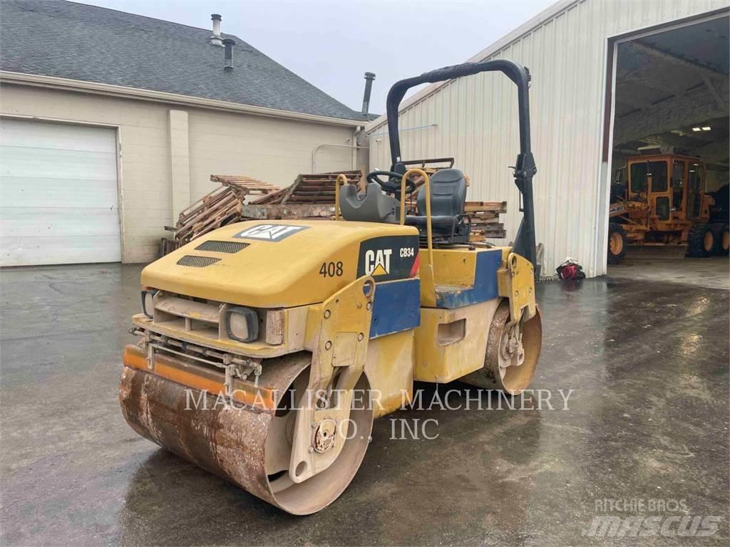 CAT CB34 Tandemové válce