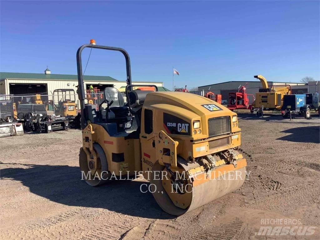 CAT CB34B Tandemové válce