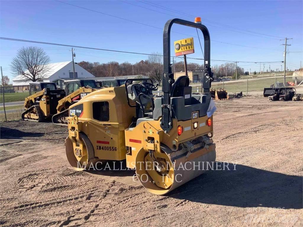 CAT CB34B Tandemové válce