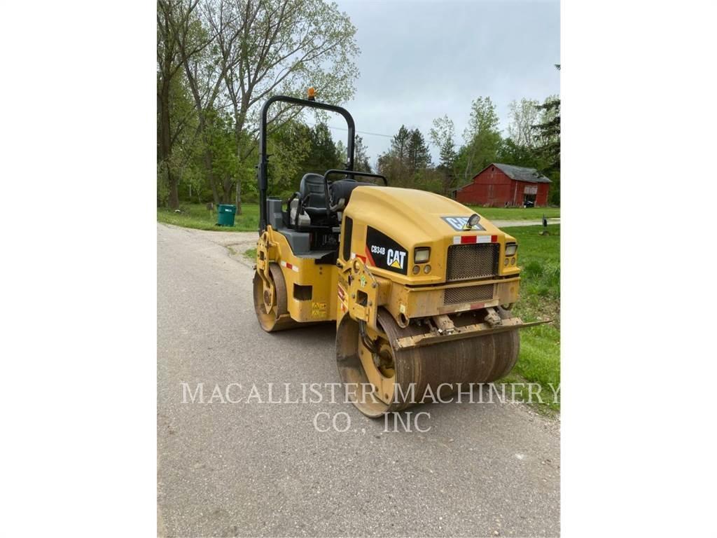 CAT CB34B Tandemové válce