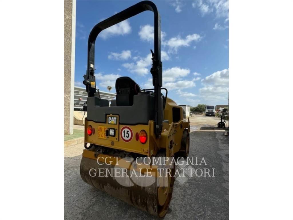 CAT CB34B Tandemové válce