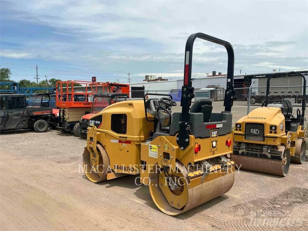 CAT CB34B Tandemové válce