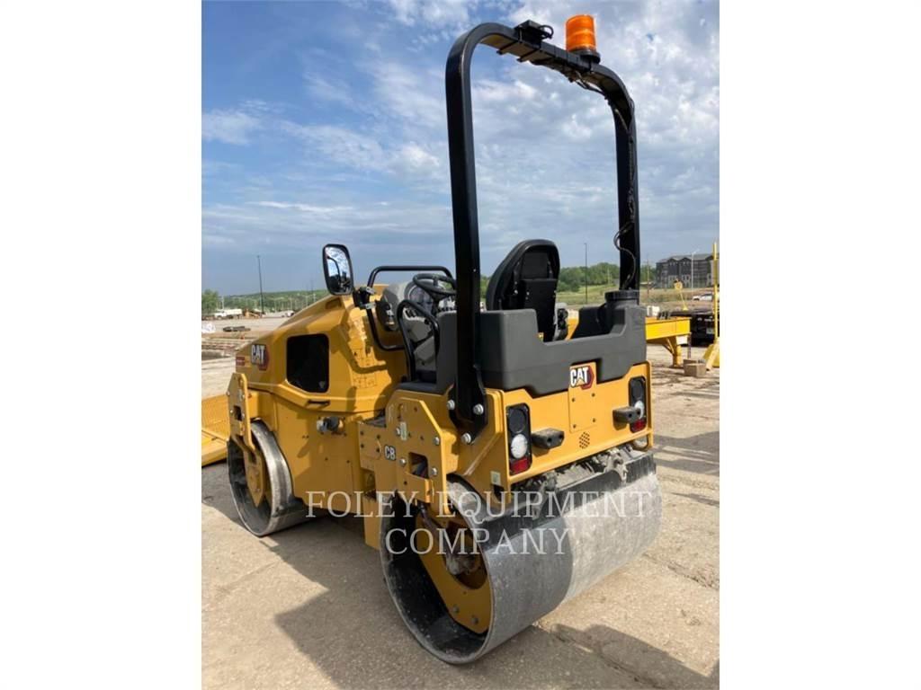 CAT CB4.0-03 Půdní kompaktory