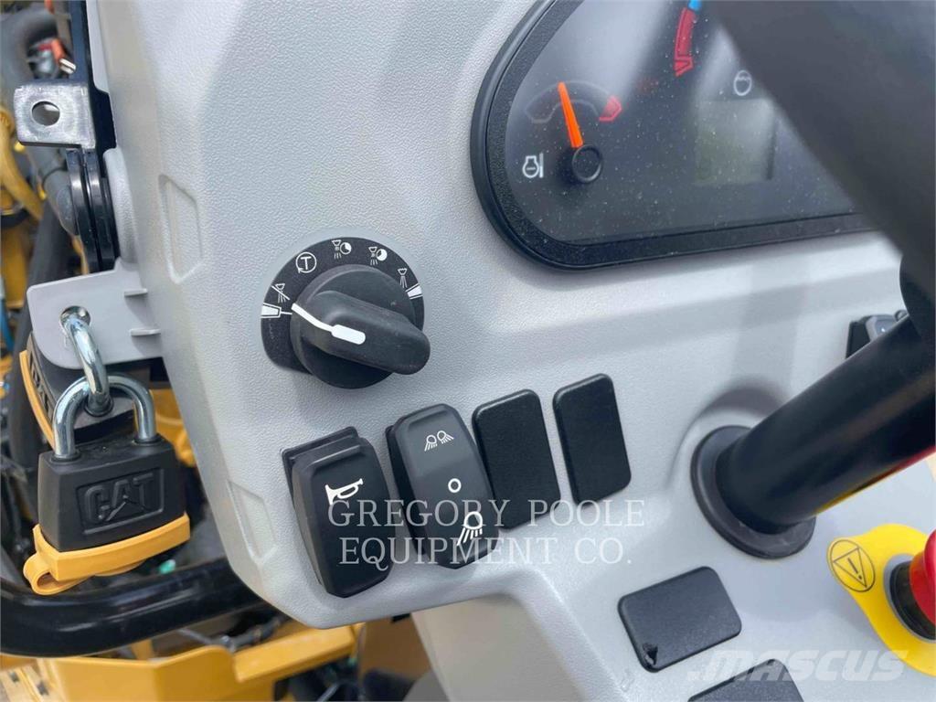 CAT CB4.003 Tandemové válce