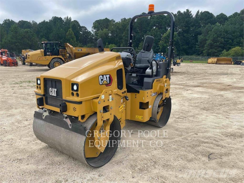 CAT CB4.003 Tandemové válce
