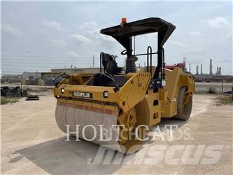 CAT CB54 Tandemové válce
