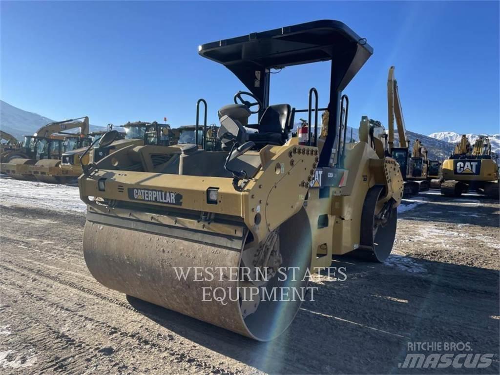 CAT CB54 Tandemové válce