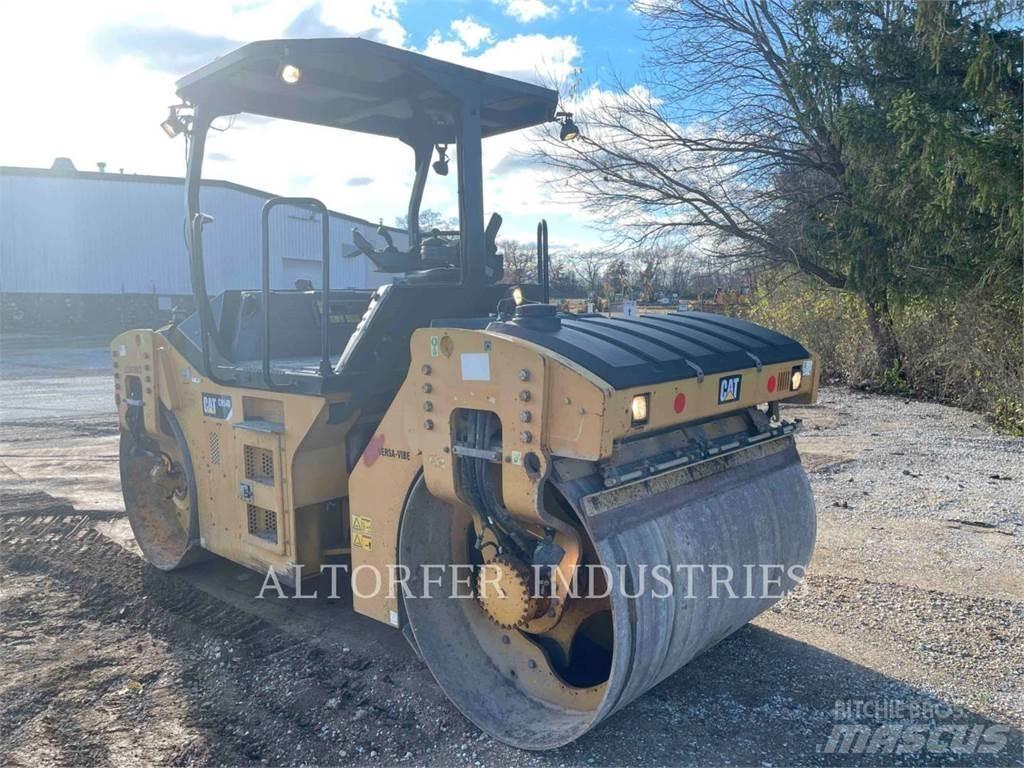 CAT CB54B Tandemové válce