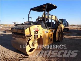 CAT CB54B Tandemové válce