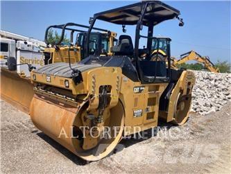 CAT CB54B Tandemové válce
