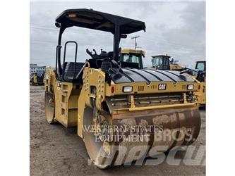 CAT CB64 Tandemové válce