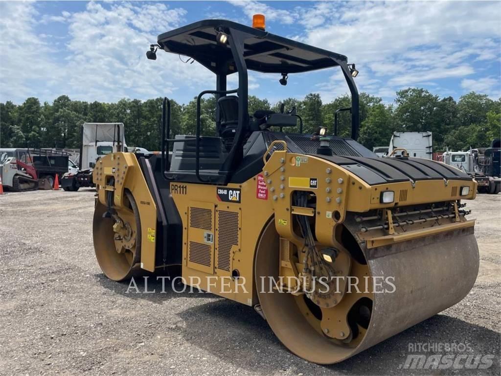 CAT CB64B Tandemové válce