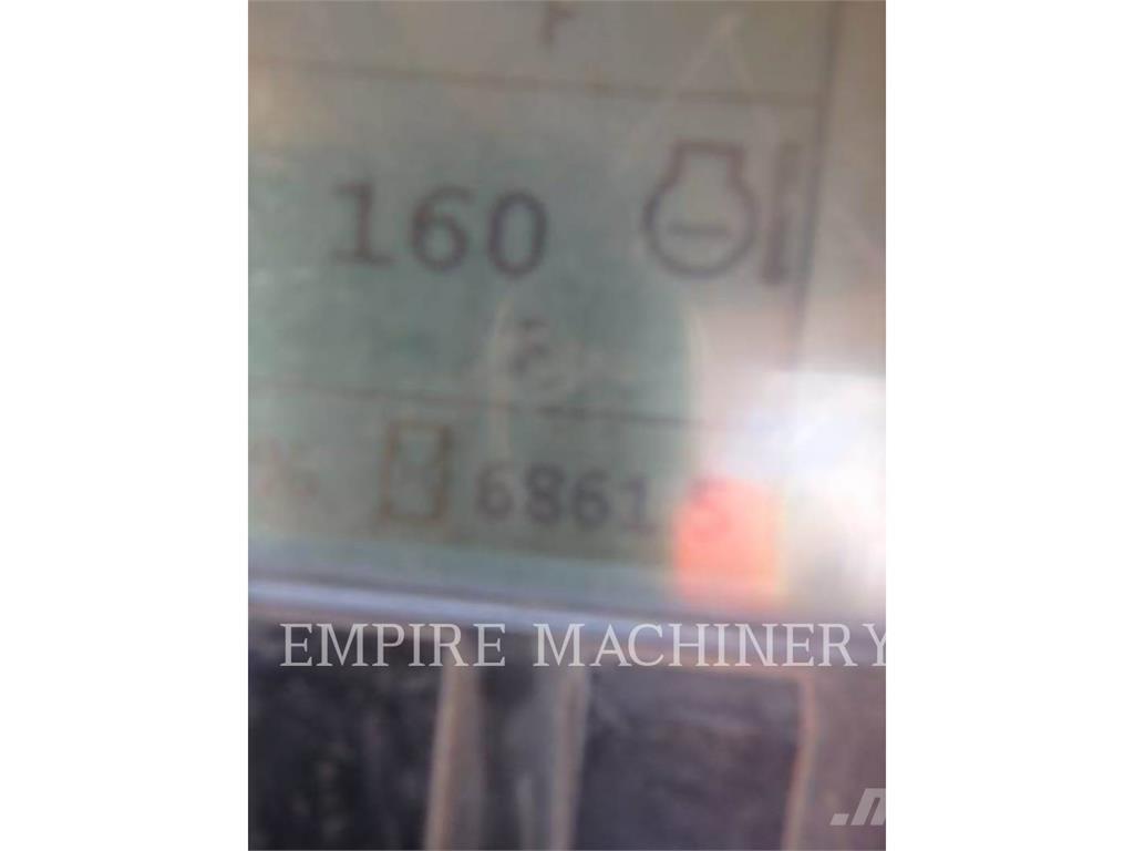 CAT CB66B Tandemové válce