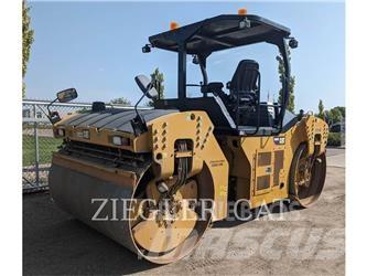 CAT CB68B Půdní kompaktory