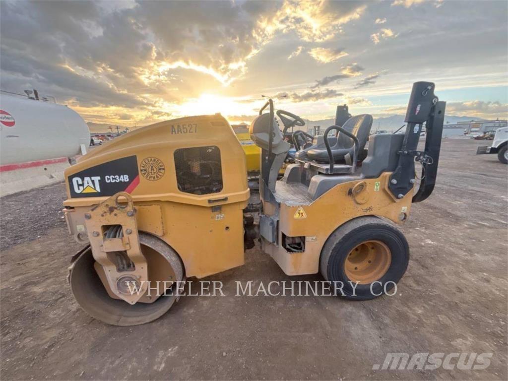 CAT CC34B Pásové nakladače