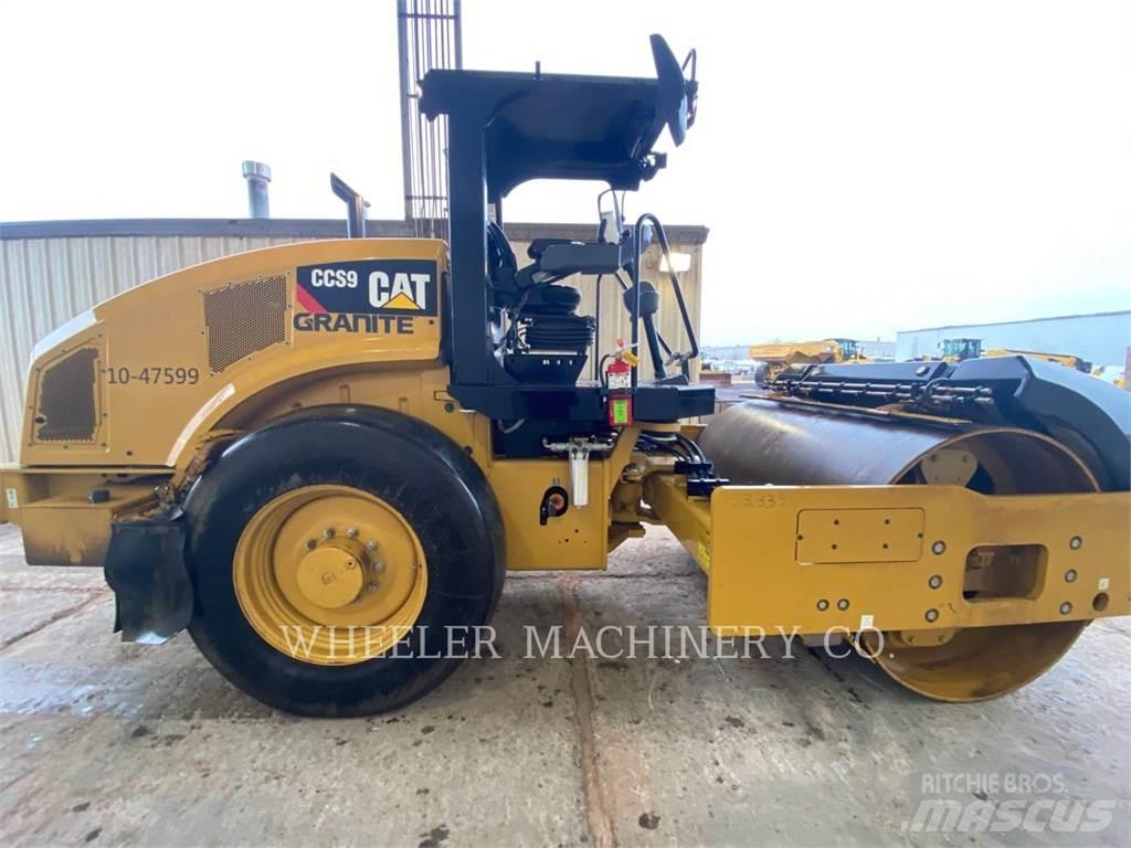 CAT CCS9 Tandemové válce