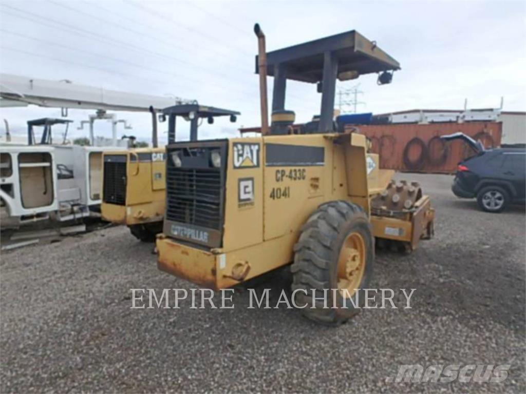 CAT CP433C Tahačové válce