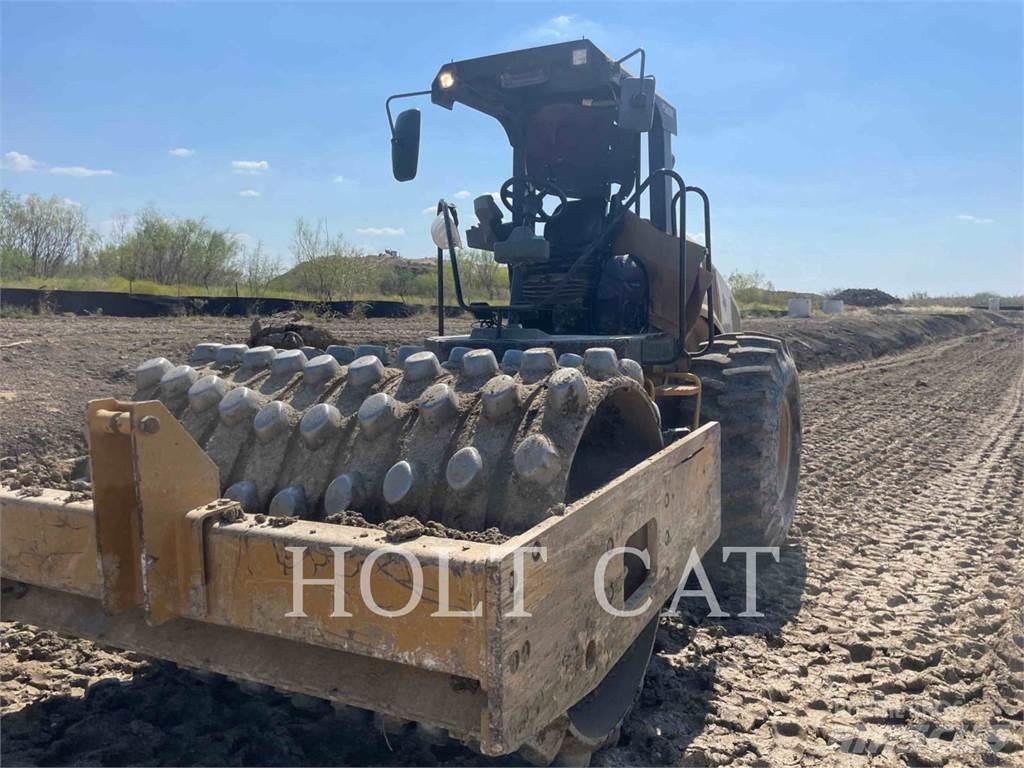 CAT CP56B Tahačové válce