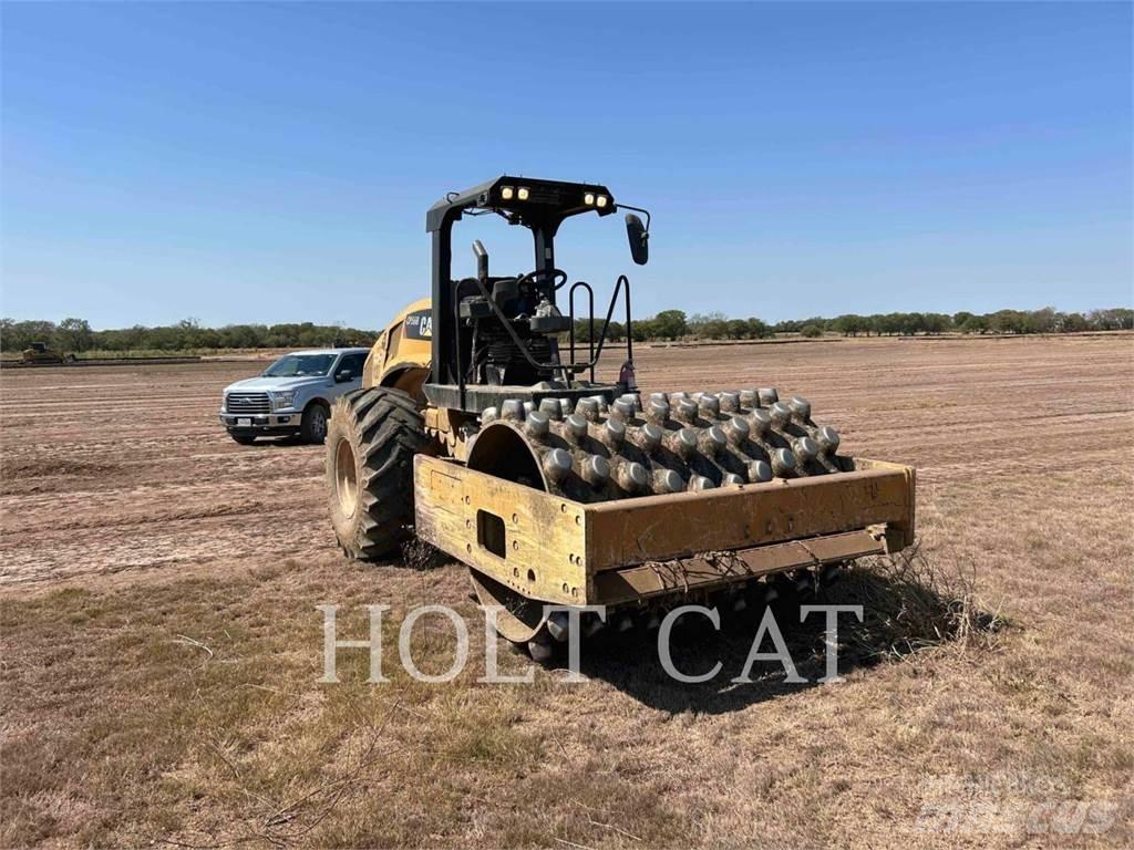 CAT CP56B Tahačové válce
