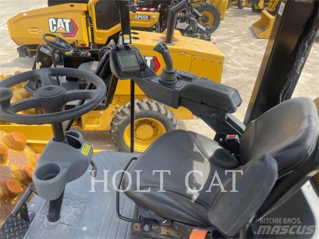 CAT CP56B Tahačové válce