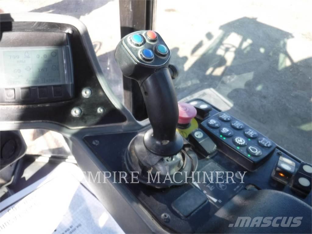 CAT CP56B Tahačové válce