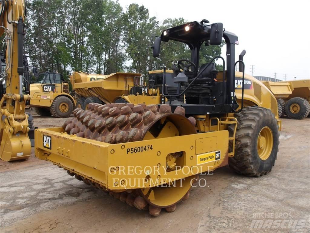 CAT CP56B Tahačové válce