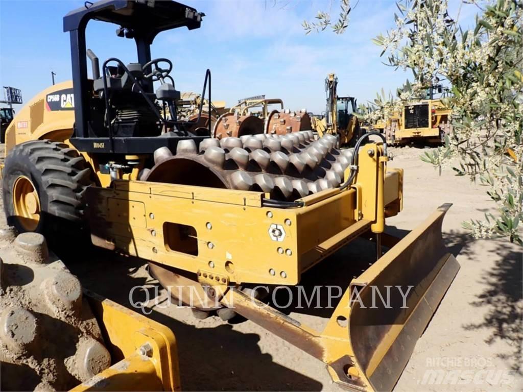 CAT CP56B Tahačové válce