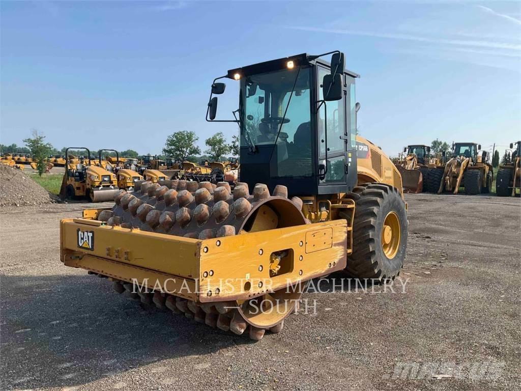 CAT CP56B Tahačové válce