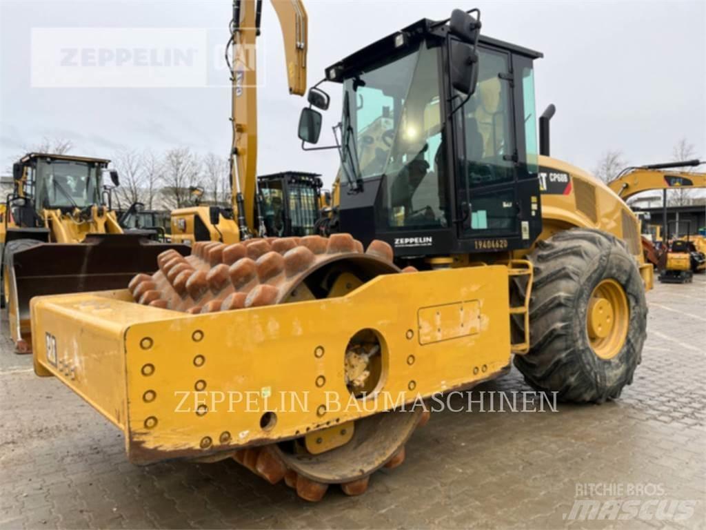 CAT CP68B Půdní kompaktory