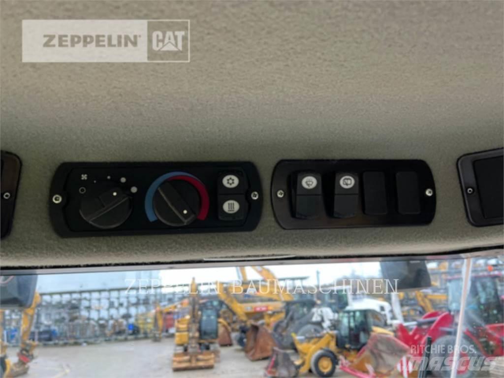 CAT CP68B Půdní kompaktory