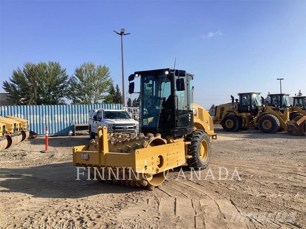 CAT CP7-03 Půdní kompaktory