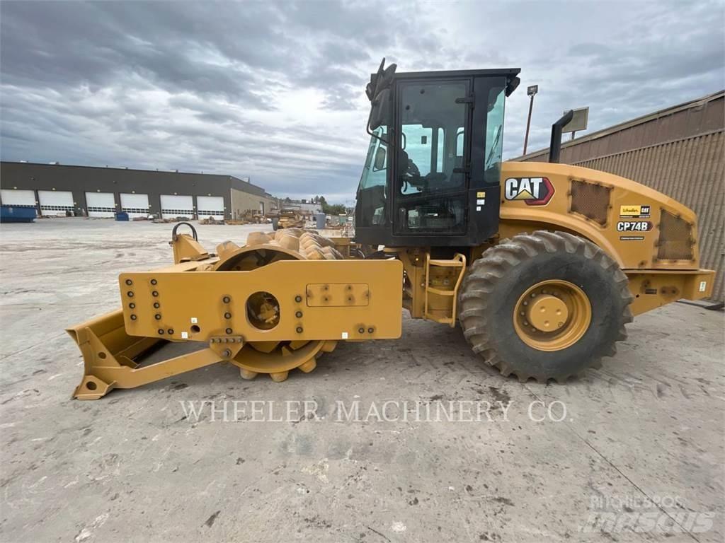CAT CP74B Tahačové válce