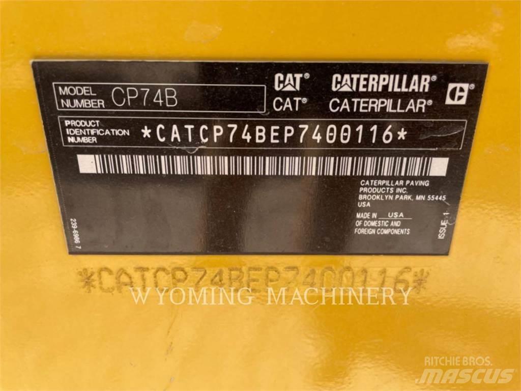 CAT CP74B Rozstřikovače asfaltu