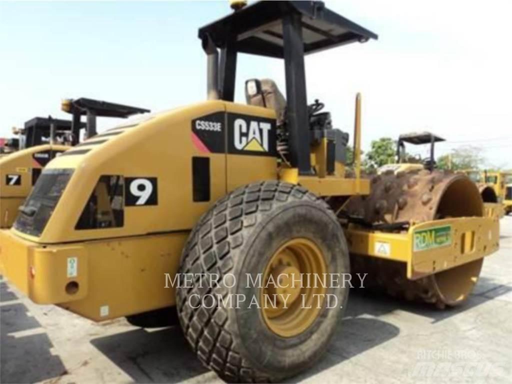 CAT CS-533E Tahačové válce