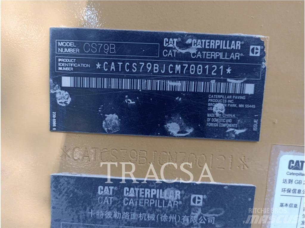 CAT CS 79 B Tahačové válce