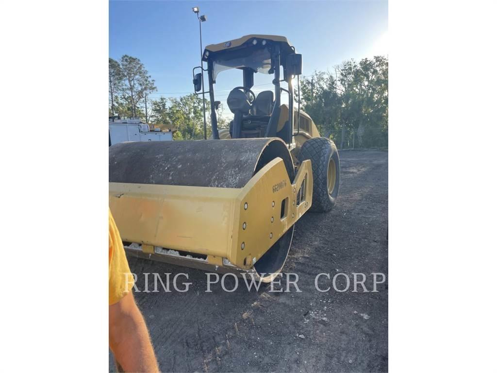 CAT CS11GC Tandemové válce