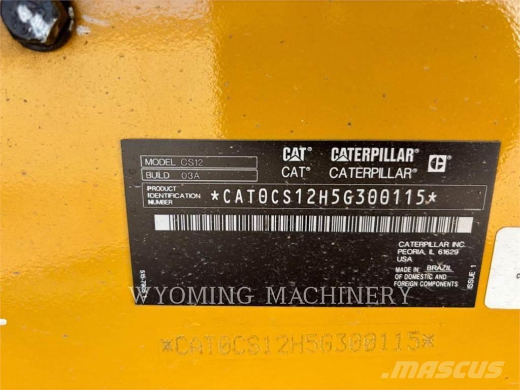 CAT CS12 Rozstřikovače asfaltu