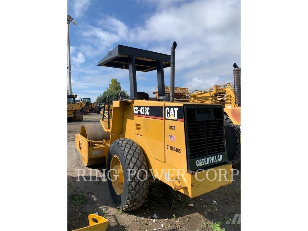 CAT CS433C Tandemové válce