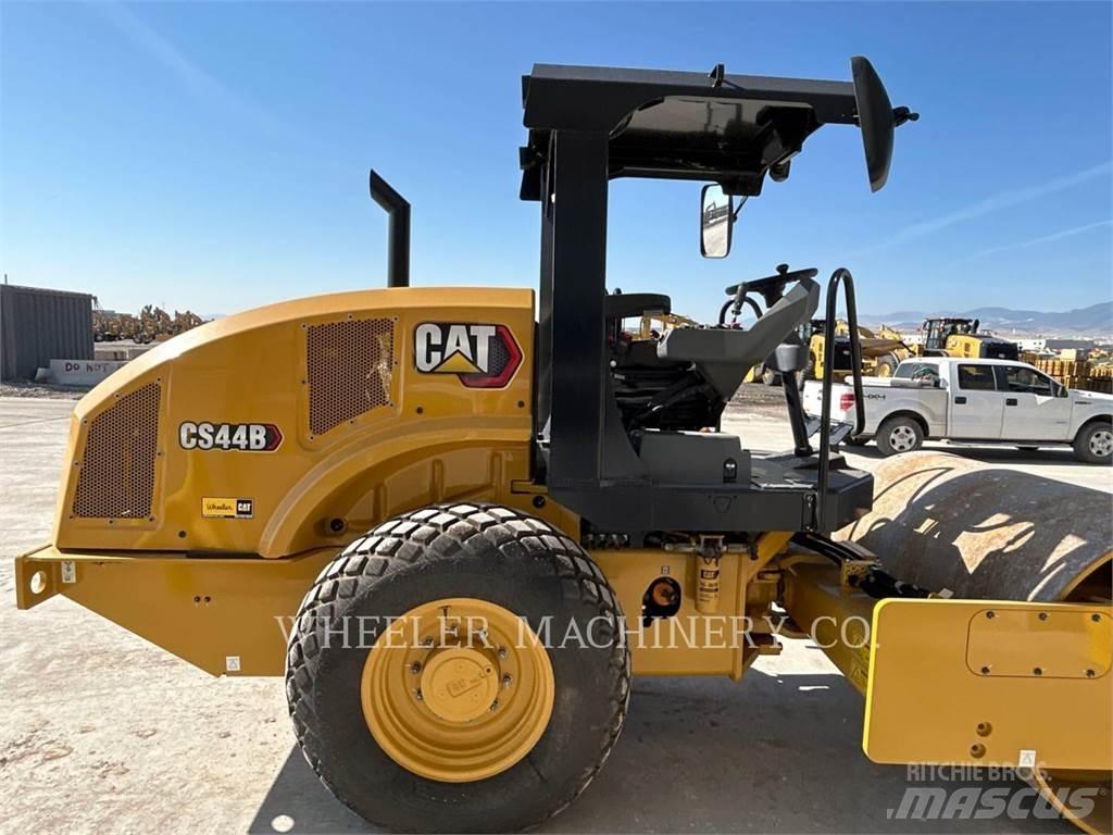 CAT CS44B Tahačové válce