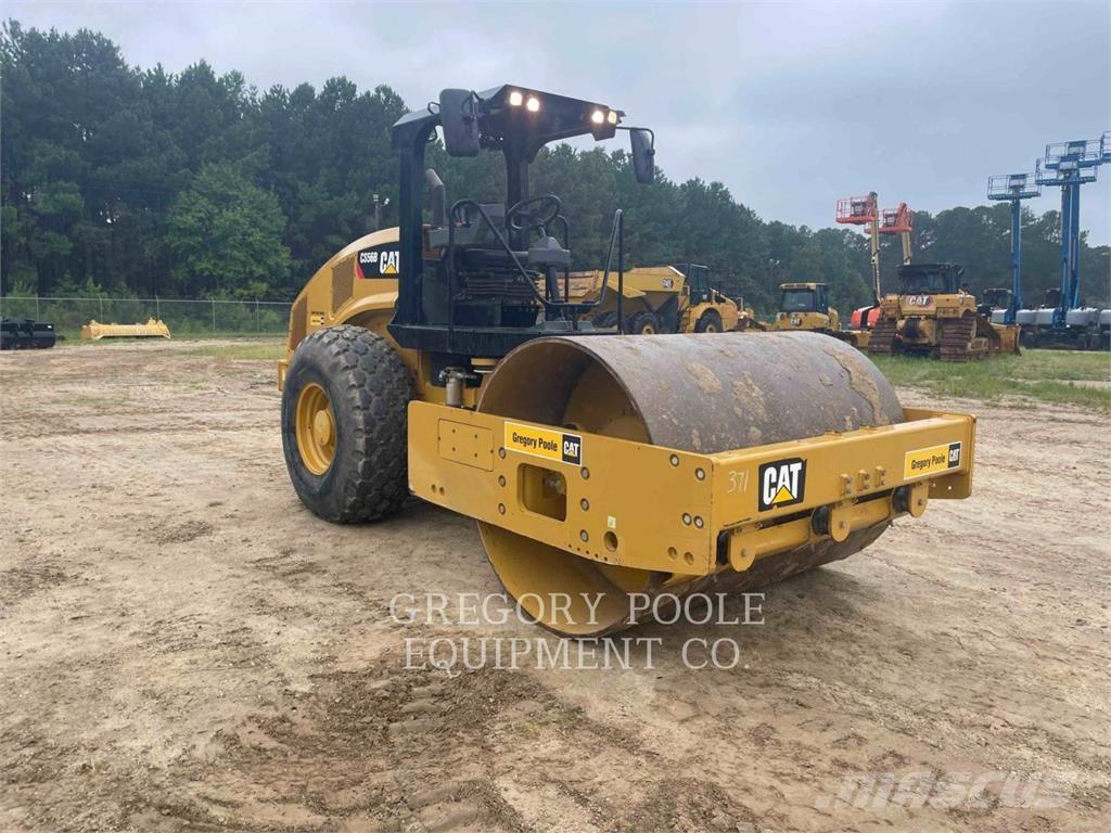 CAT CS56B Tahačové válce