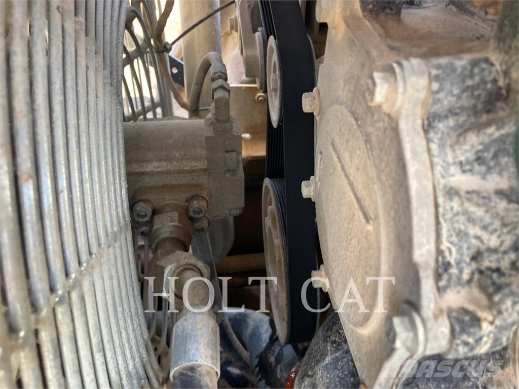 CAT CS56B Tahačové válce