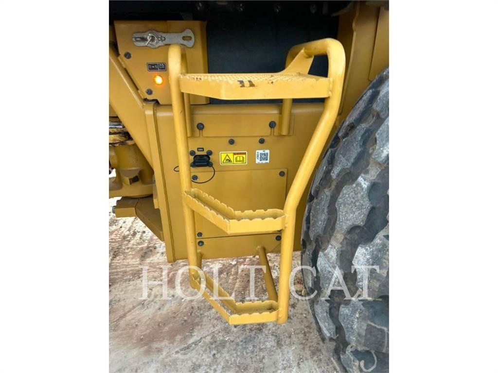CAT CS56B CAB Tahačové válce
