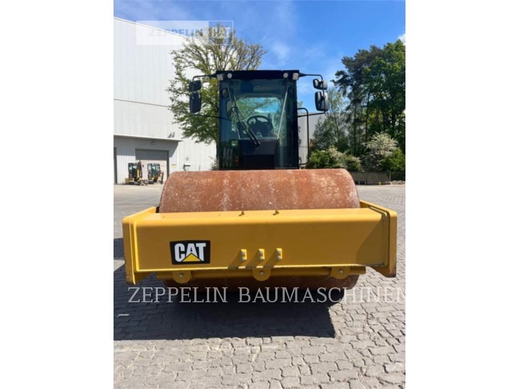 CAT CS68B Půdní kompaktory