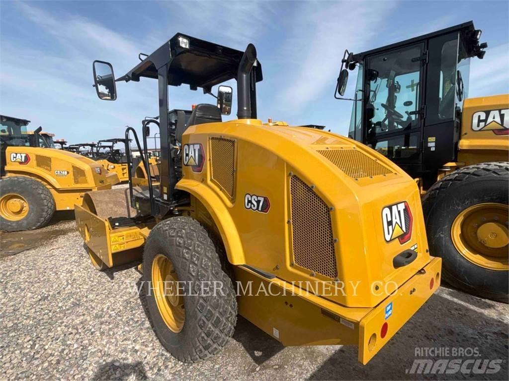 CAT CS7 Tahačové válce