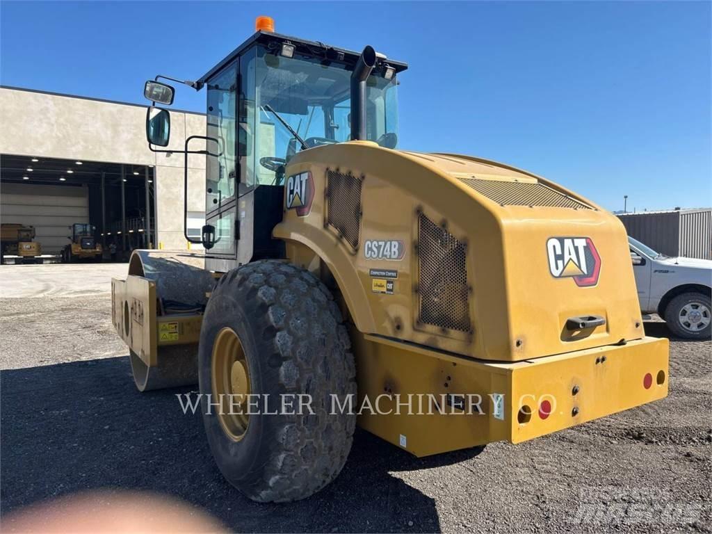 CAT CS74B Tahačové válce