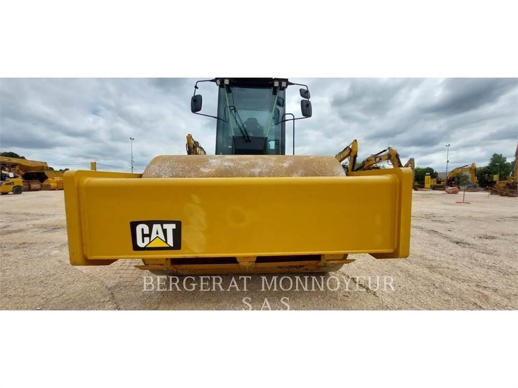 CAT CS76B 4F Půdní kompaktory