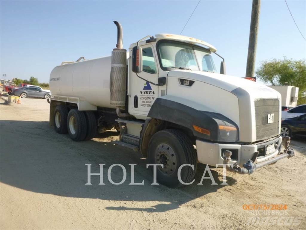 CAT CT660S SBA 6X4 Cisternové vozy